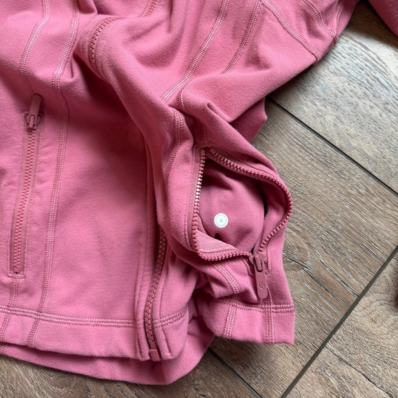 Lululemon Define Jacket - Picture 6 of 6